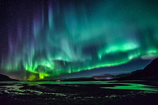 7-Night Iceland’s Magical Northern Lights Land Tour